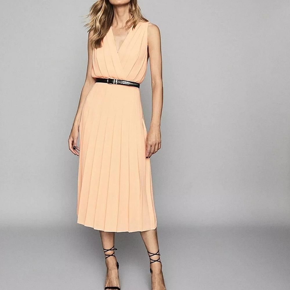 REISS | Mariona Pleated Dress in Peach